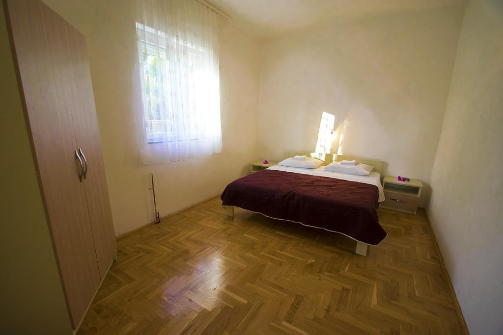 Apartmani I Sobe Grga Starigrad Paklenica Dış mekan fotoğraf