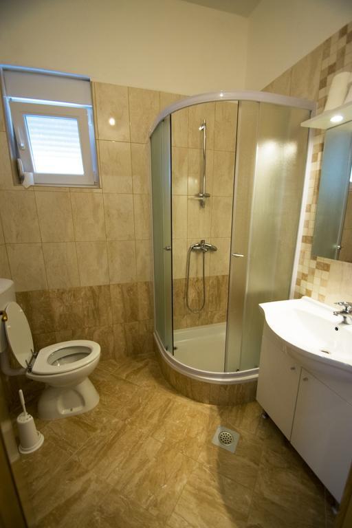 Apartmani I Sobe Grga Starigrad Paklenica Dış mekan fotoğraf